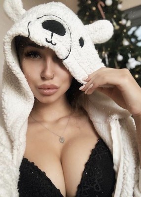 Проститутка Ева